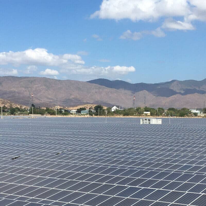 solar-panels-in-vietnam